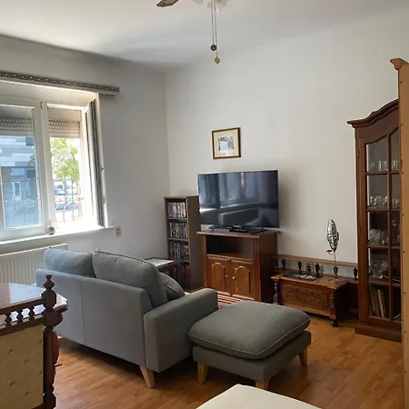 Harry Potter Inspired 2bdr Old Town Apartament *